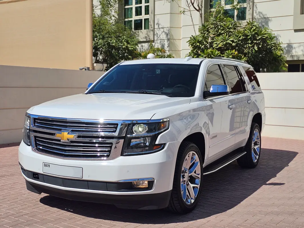 Chevrolet Tahoe 2020 — photo 1 of 18