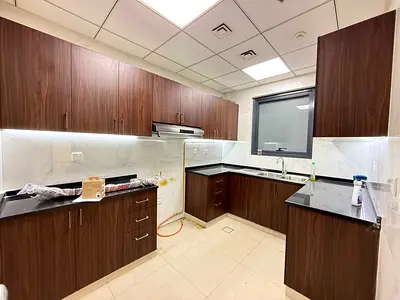Emirates Metro | Near City Tower 2 | 30 Days Free |