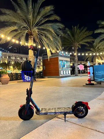 Mi xiaomi 4 electric scooter with charger + helmet + basket