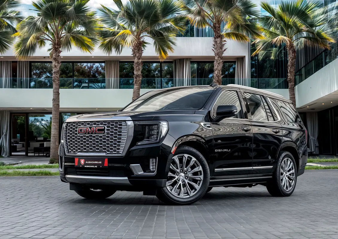 GMC Yukon 2023 — photo 1 of 15