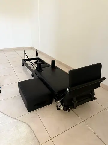 ASAP Sale: Reformer with Box  Jumpboard