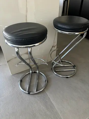 Kitchen bar stools
