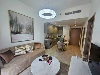 Modern 1 BR | Fully Furnished | Pool View