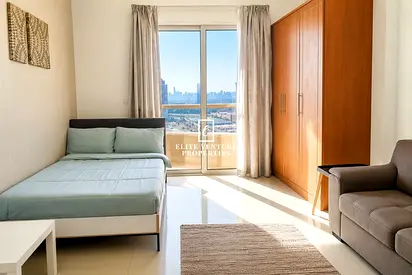 FULLY FURNISHED | HIGH FLOOR | SPACIOUS