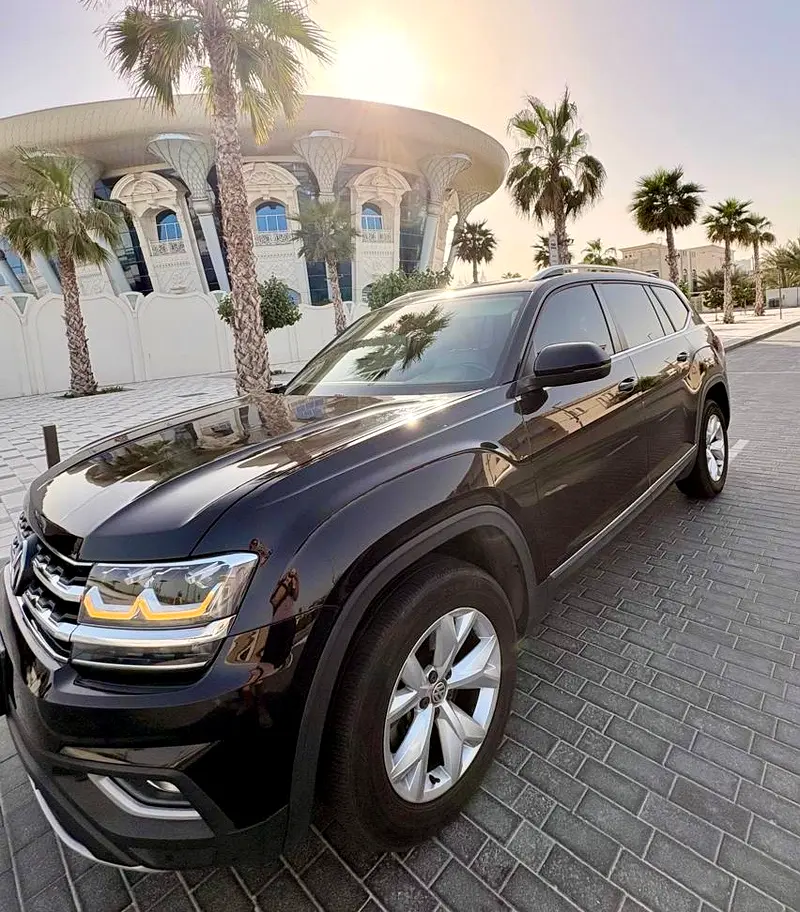 Volkswagen Teramont 2018 — photo 1 of 9