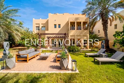 Hattan | Lake View | Extended | Vastu