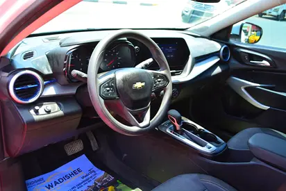 صورة 10 لـ 2025 Chevrolet TRAX