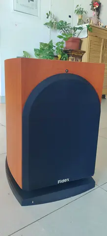Fidex  subwoofer ESW 108, 2 unit  150 wats