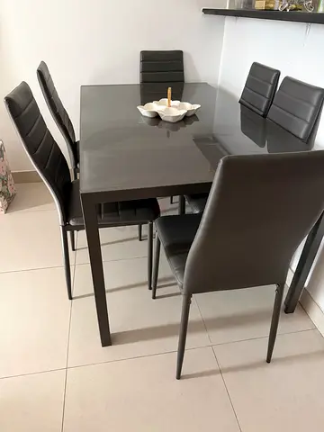 Dining table 6 Seater