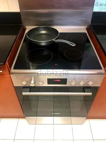 Bosch 4 Burner Series 4, free-standing electric cooker, Stainless steel, HKQ38A150M