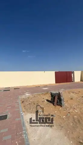 للإيجار حوطة صناعية مع محلين في الصجعة الصناعية | 10,000 قدم مربع | كهرباء 30 كيلوواط