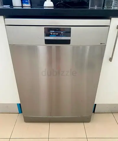 Siemens iQ700 Dishwasher Three rack