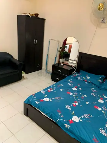 Monthly studio for rent in Mouwilah school area