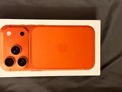Apple iPhone (new in box) - Orange