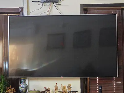 LG 86-Inch SUHD Smart TV