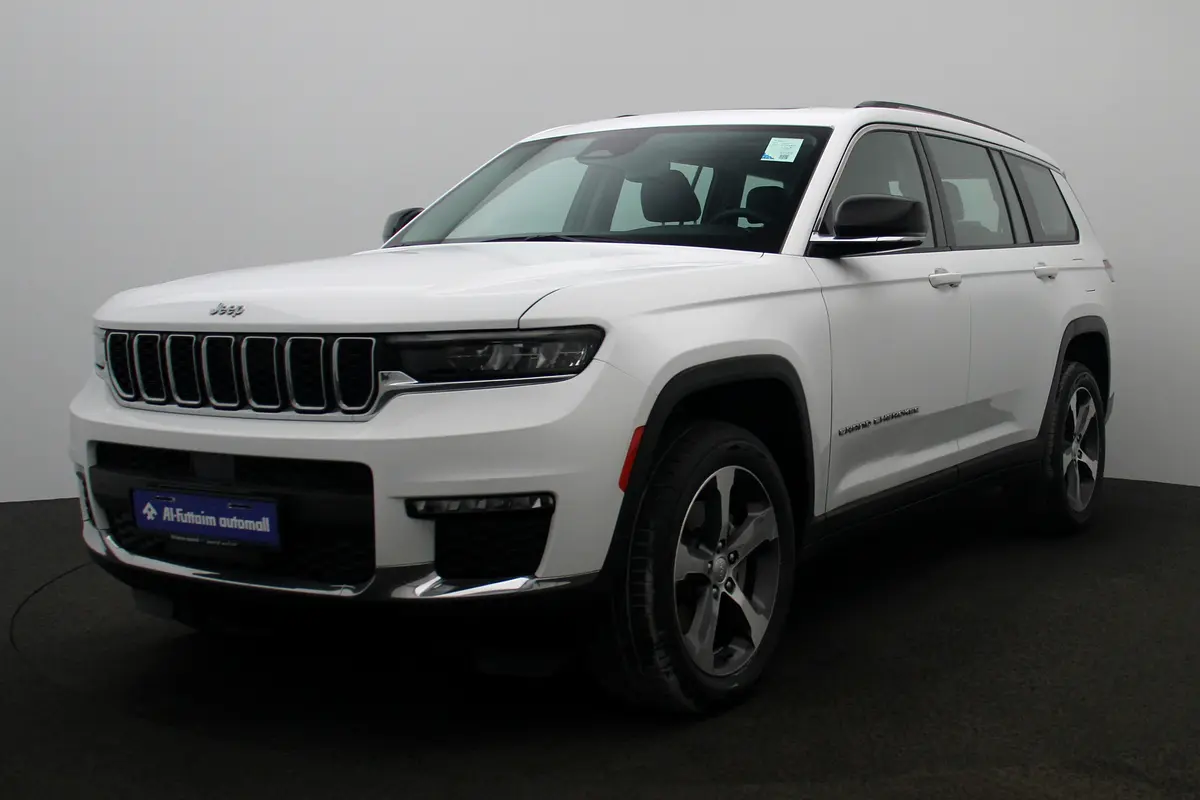 Jeep Grand Cherokee L 2023 — photo 1 of 19