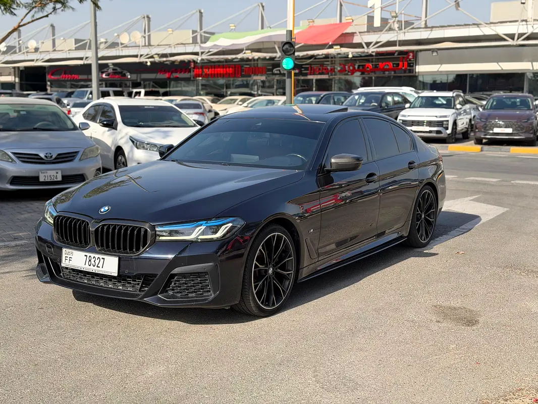 BMW 5-Series 2022 — photo 1 of 12