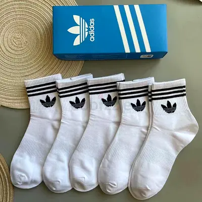 Adidas white crew socks pack of 5 — size unused