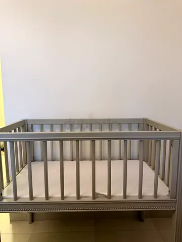 Pottery barn kids baby bassinet