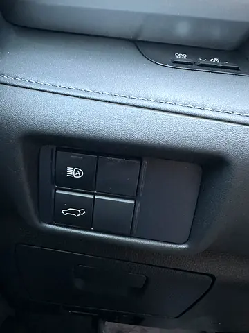صورة مصغرة 13 لـ 2021 Toyota HIGHLANDER