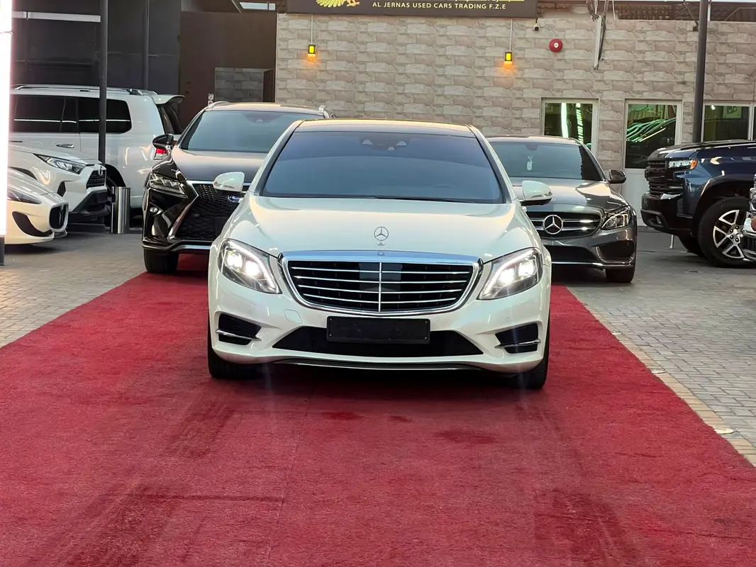 Mercedes-Benz S-Class 2015 — photo 1 of 20