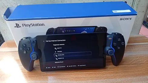 Ps5 Portal Black with box