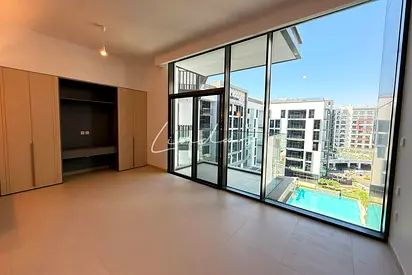 Amazing Pool View | High Floor | Huge and Spacious