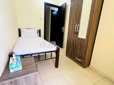 Mini Room with BALCONY - SINGLE PERSON ONLY