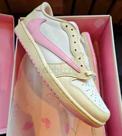 Air Jordan 1 Retro Low OG SP Travis Scott Shy Pink US 10.5