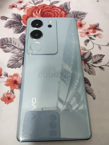 VIVO V29