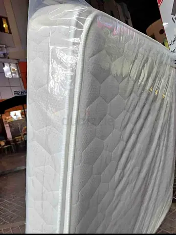 Top pillow mattress 180x200cm King size.  24/7 times delivery available
