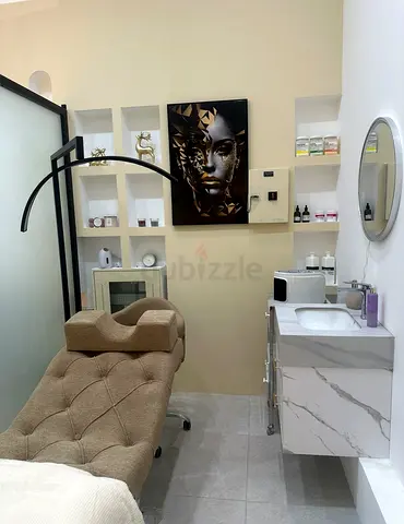 💇‍♀️ RARE OPPORTUNITY | Luxury Beauty Salon for Sale in Sharjah – Muwaileh

A stunning fully equipp