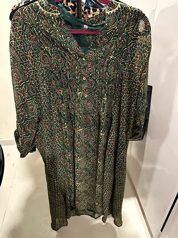 Long patterned womens dress, green multi-color, size unknown - gently used