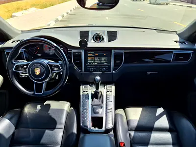 2016 Porsche MACAN — фото 9