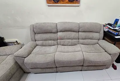 2/3 Seater Sofa Set  in Karama