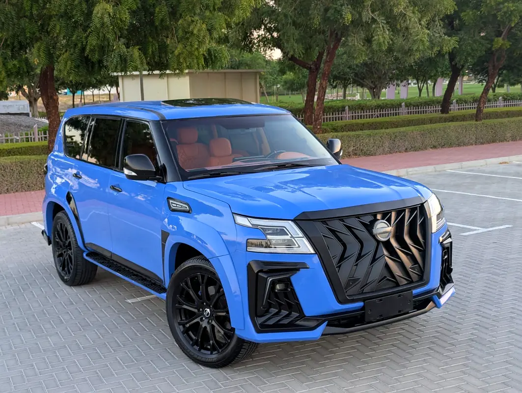 Nissan Patrol 2015 — photo 1 of 20