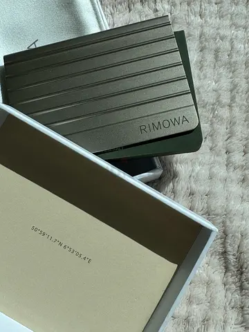 Rimowa aluminium card holder