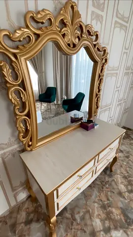 Bedroom set
