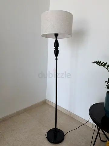 Floor lamp