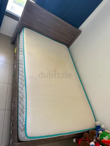 Single bed frame 200x120 without mattress — good condition + Bed Guard for kids