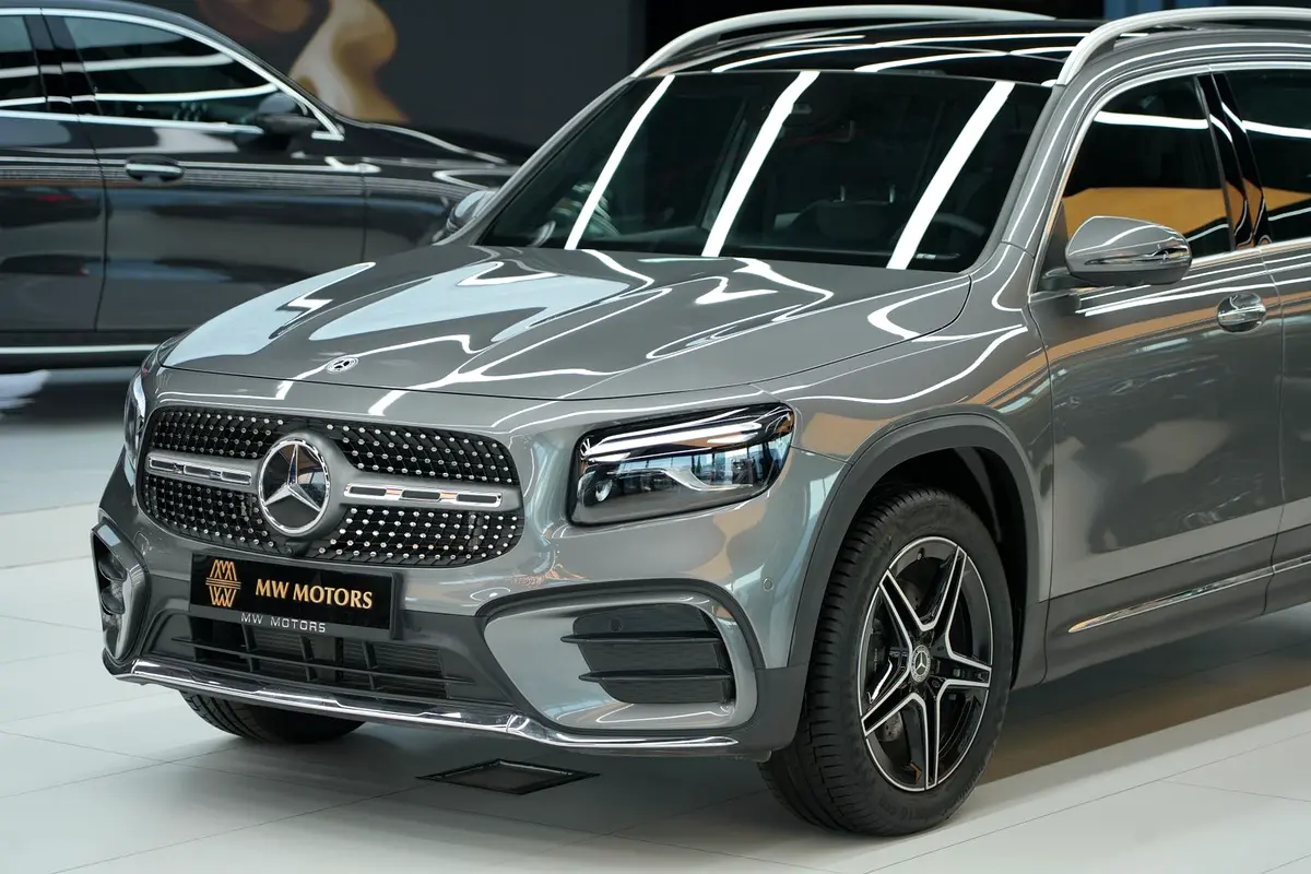 Mercedes-Benz GLB-Class 2025