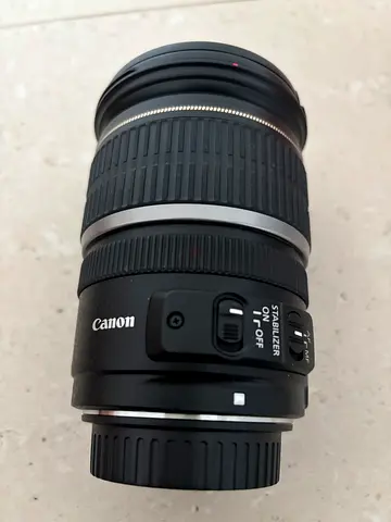 Canon EF-S 60mm f/2.8 Macro USM Lense