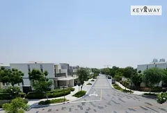 Single Row | Close to Pool & Park | 4-Bedroom