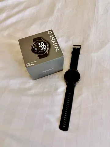 Garmin Venu 4 - 45mm - Black Smartwatch with Original Box