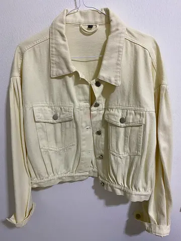 Cream color denim jacket reaches the hip L/XL size