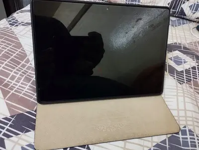 10-inch Android Tablet with Case - for parts only