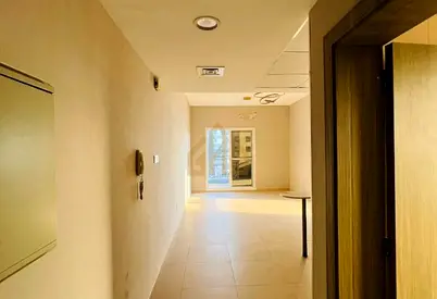 READY TO MOVE | CHILLER FREE | FULLY FURNISHED | LARGE LAYOUT