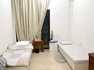 Girls executive bedspace available for rent in JVC