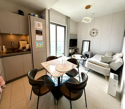 Luxury Modern 1BR | Creek Vista | High Floor | Ready to Move