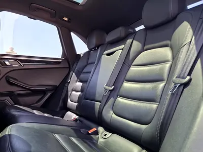صورة مصغرة 13 لـ 2016 Porsche MACAN